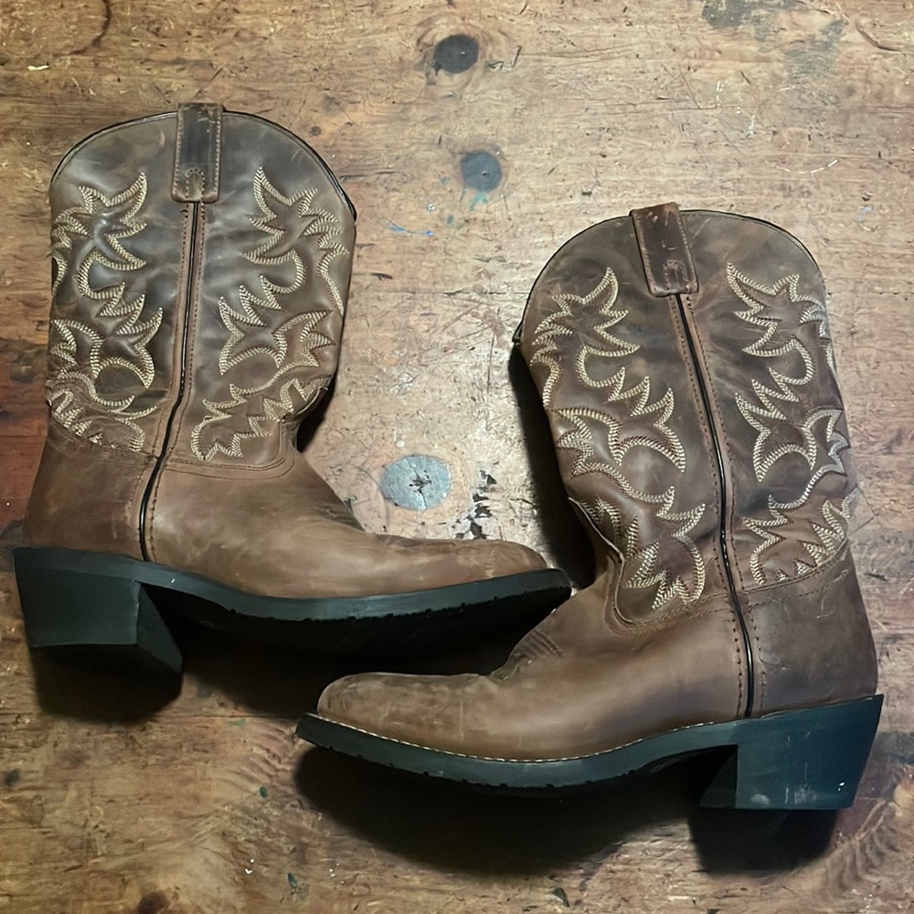 Brown Leather Cowboy Boots Men’s Size 7D.